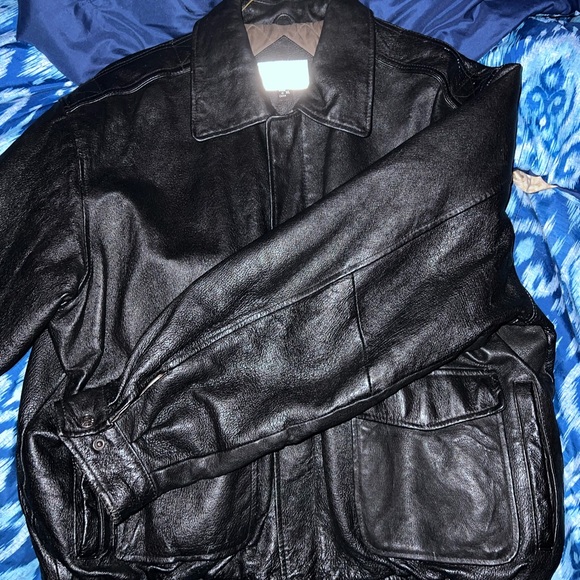 Genuine leather jacket by Cougar - Picture 1 of 4